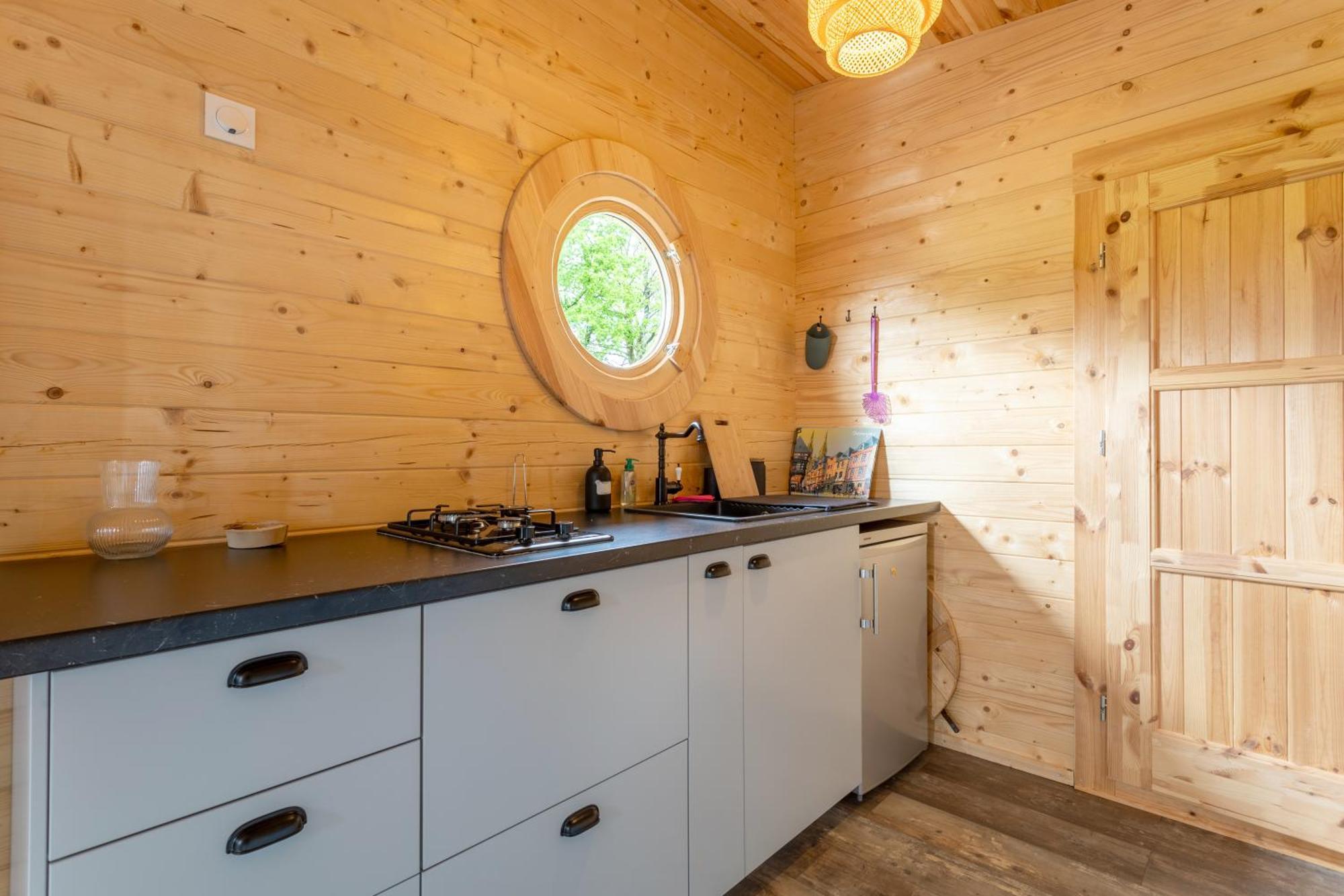 Chalet 4 Pers Landeleau 2Kms Canal Exterior photo